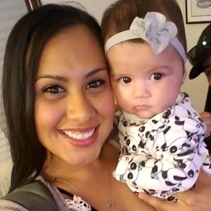 Meet your Posher, Roxanne